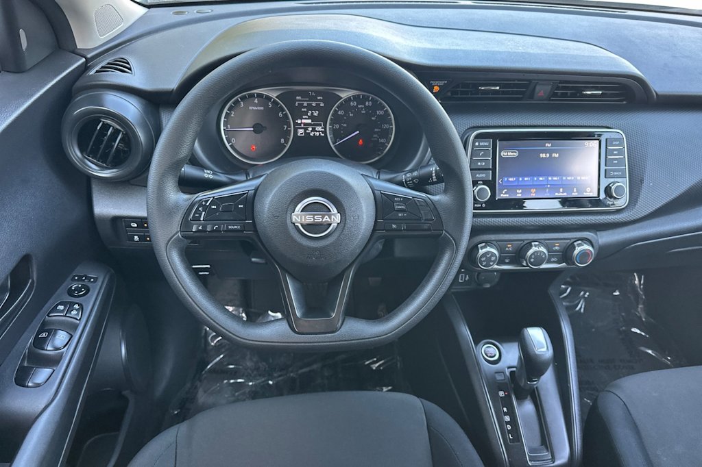 Thumbnail: 2025 Nissan Kicks - 9