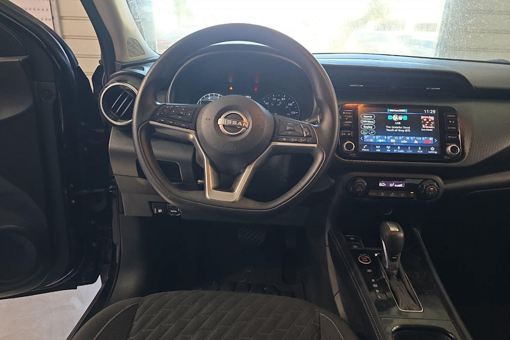 Thumbnail: 2022 Nissan Kicks - 12