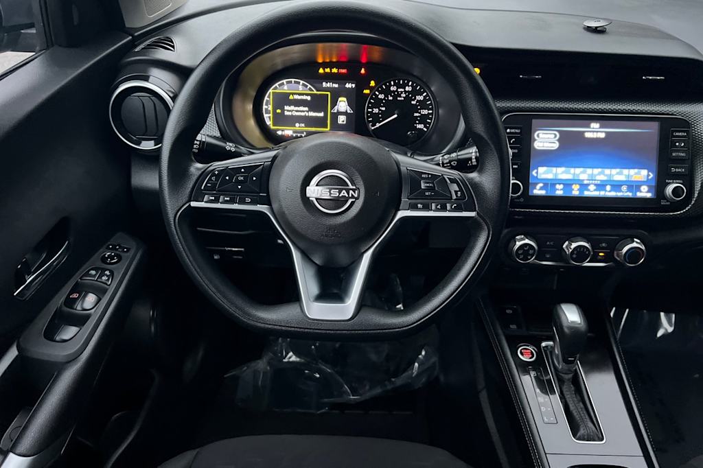 Thumbnail: 2024 Nissan Kicks - 12