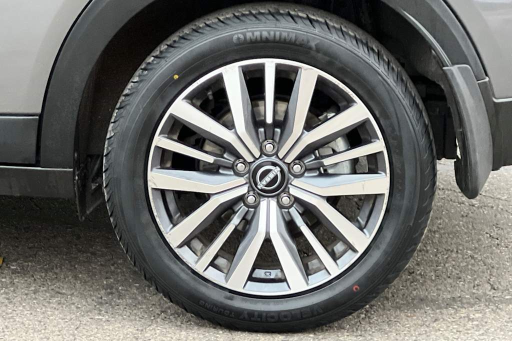 Thumbnail: 2024 Nissan Kicks - 8