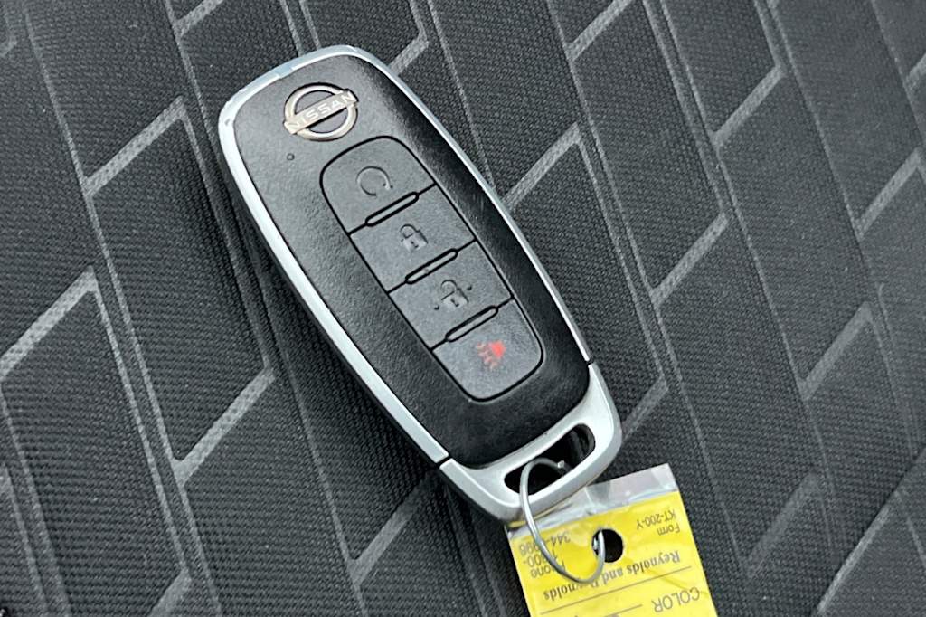 Thumbnail: 2024 Nissan Kicks - 18