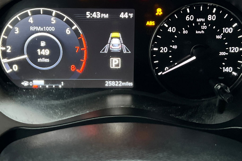 Thumbnail: 2024 Nissan Kicks - 32