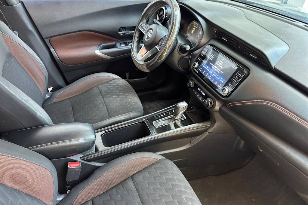 Thumbnail: 2021 Nissan Kicks - 13