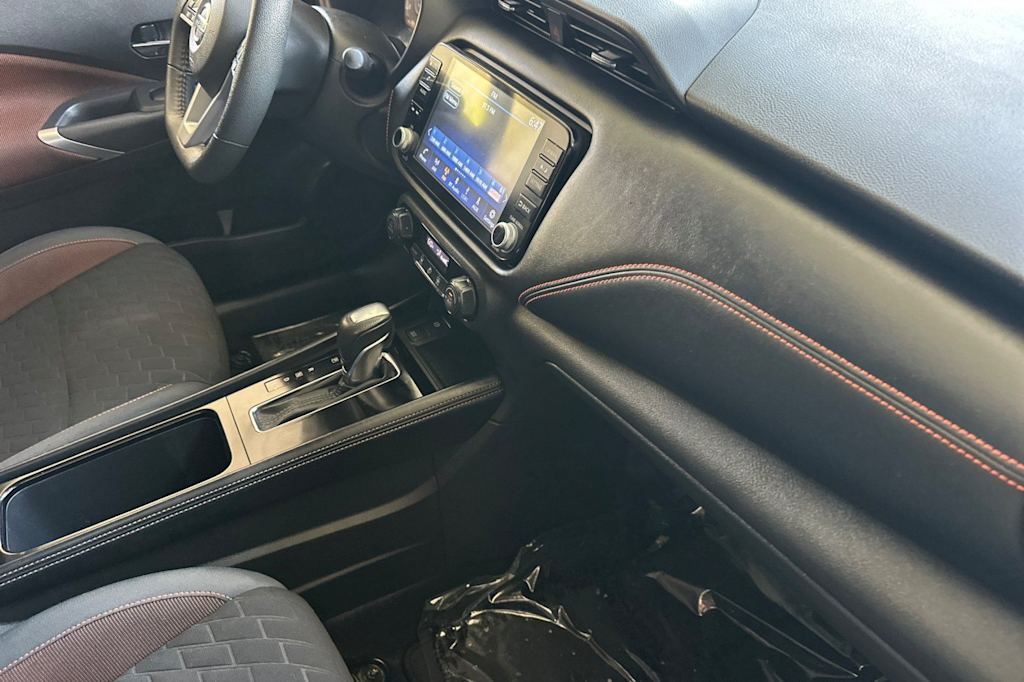 Thumbnail: 2021 Nissan Kicks - 12