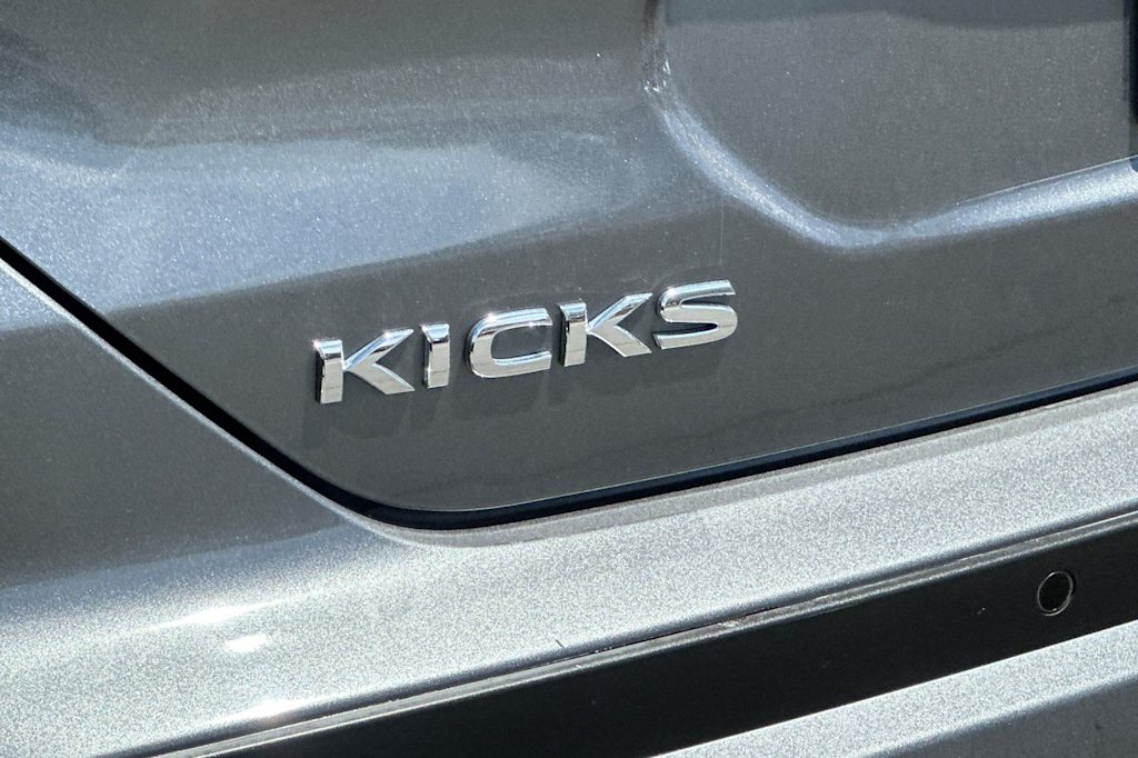 Thumbnail: 2021 Nissan Kicks - 35