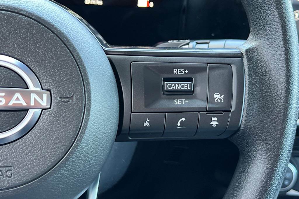 Thumbnail: 2026 Nissan Kicks - 29