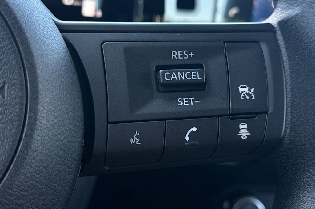 Thumbnail: 2026 Nissan Kicks - 27