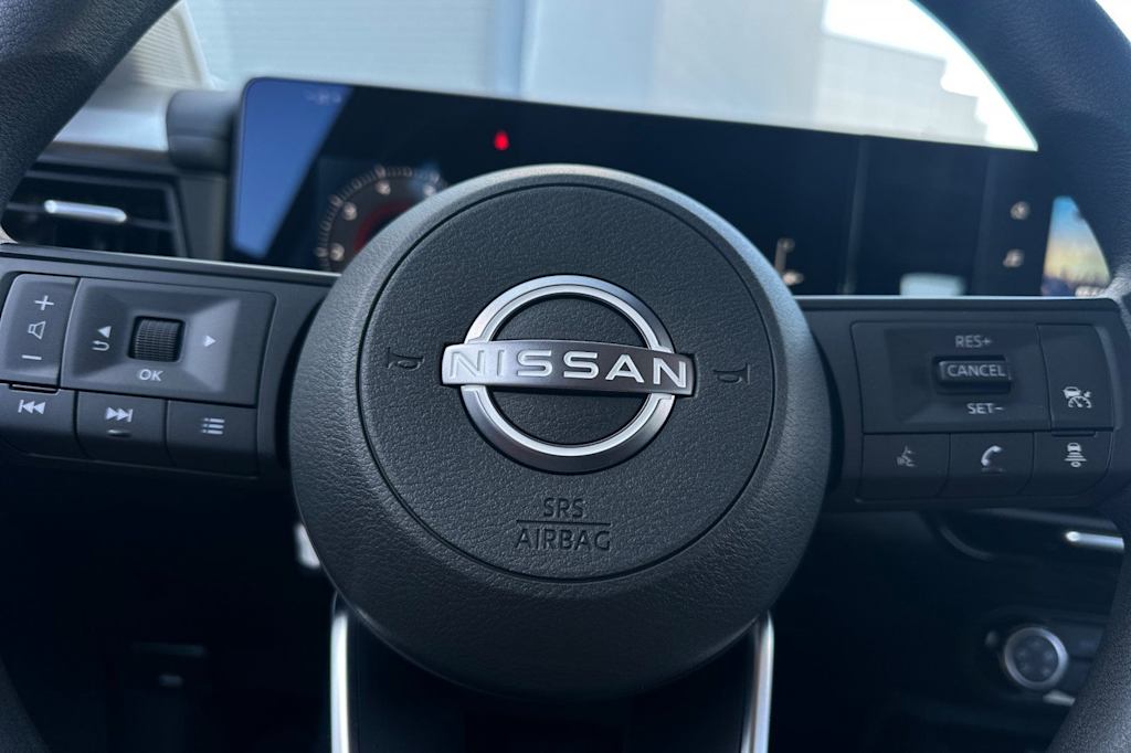 Thumbnail: 2026 Nissan Kicks - 26