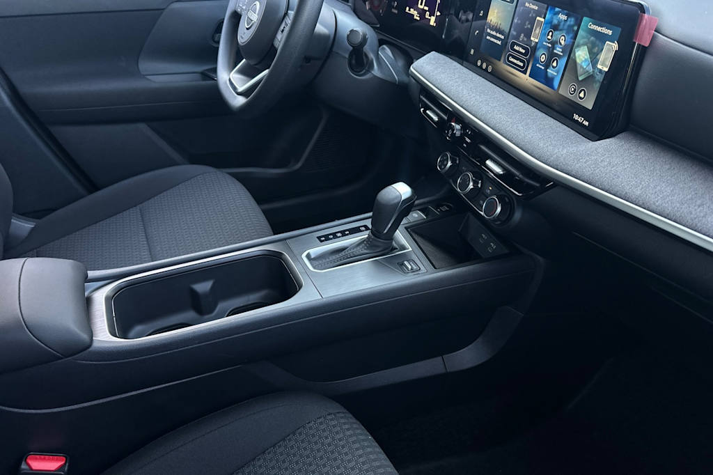 Thumbnail: 2026 Nissan Kicks - 12