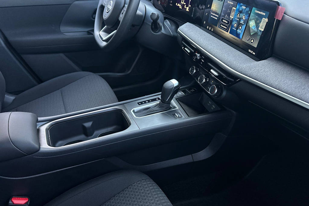 Thumbnail: 2026 Nissan Kicks - 12