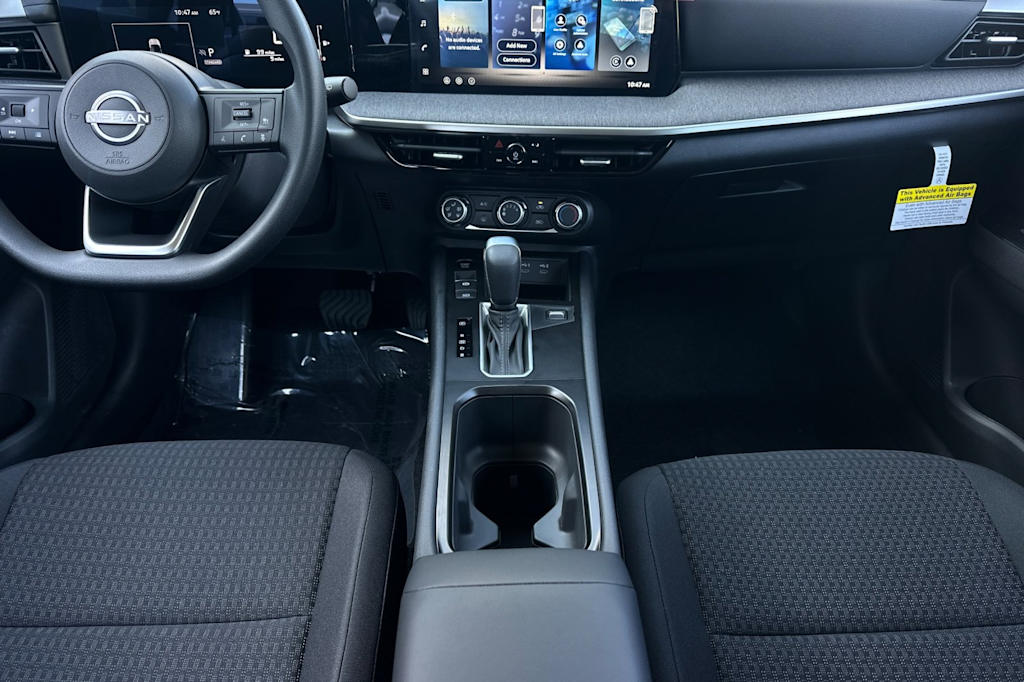 Thumbnail: 2026 Nissan Kicks - 2