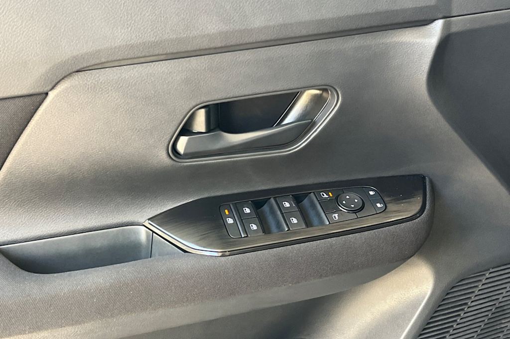 Thumbnail: 2026 Nissan Kicks - 22