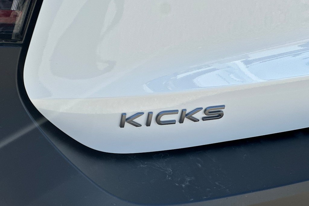 Thumbnail: 2026 Nissan Kicks - 6