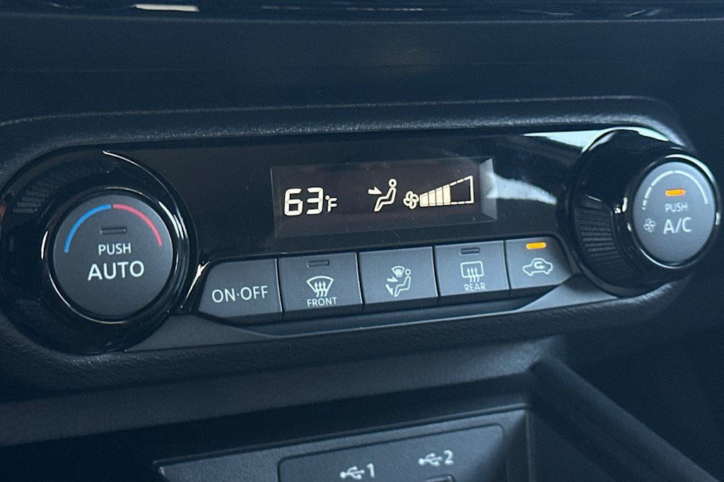 Thumbnail: 2026 Nissan Kicks - 26