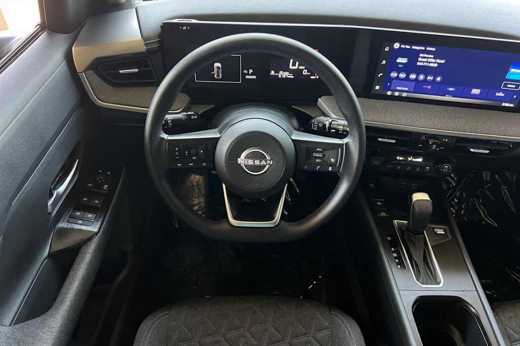 Thumbnail: 2026 Nissan Kicks - 12