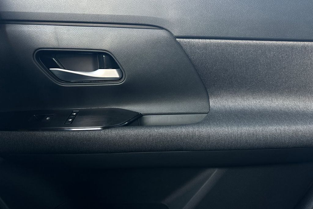 Thumbnail: 2026 Nissan Kicks - 22