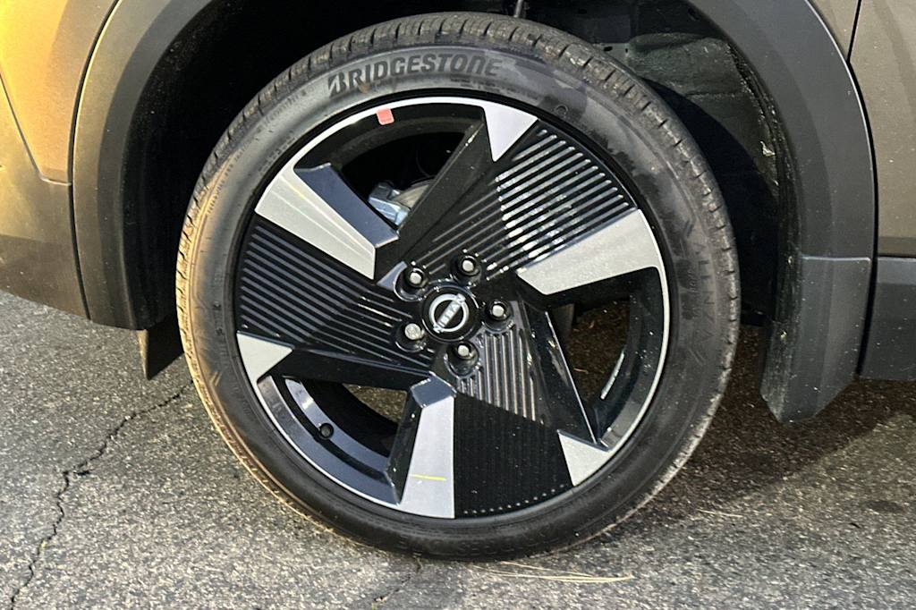 Thumbnail: 2026 Nissan Kicks - 8