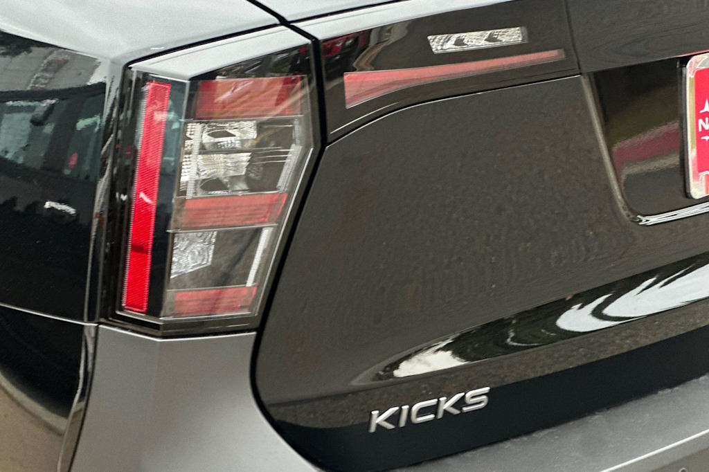 Thumbnail: 2026 Nissan Kicks - 36