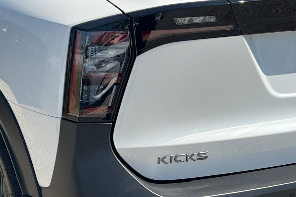 Thumbnail: 2026 Nissan Kicks - 34