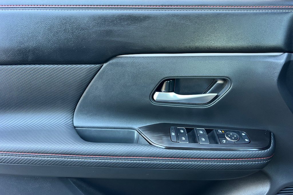 Thumbnail: 2026 Nissan Kicks - 22