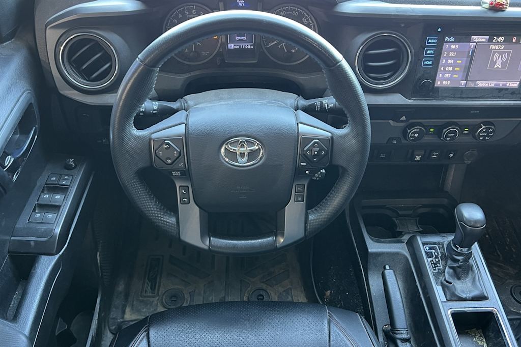 Thumbnail: 2019 Toyota Tacoma - 9