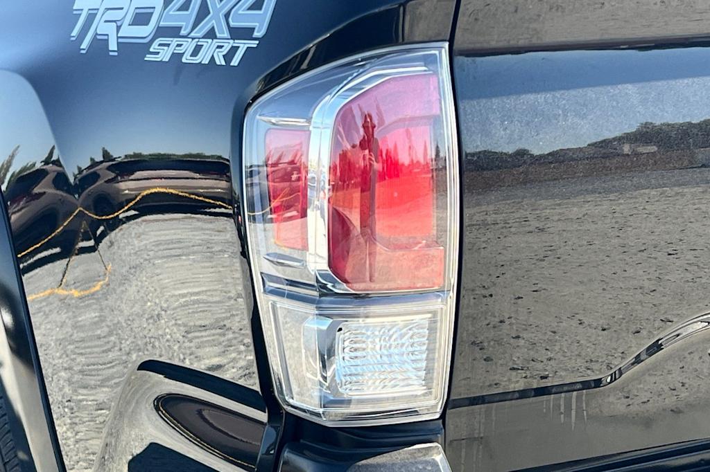 Thumbnail: 2023 Toyota Tacoma - 35