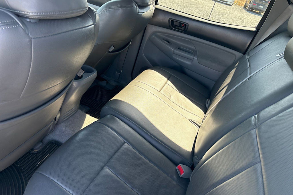 Thumbnail: 2009 Toyota Tacoma - 10