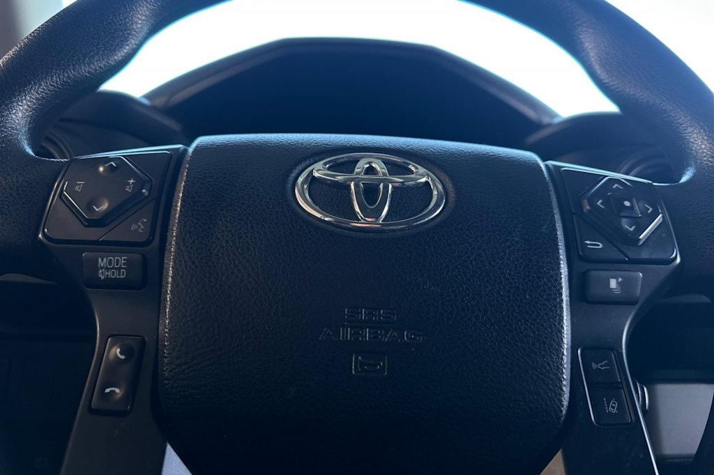 Thumbnail: 2021 Toyota Tacoma - 27