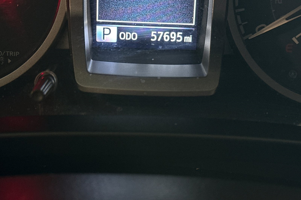 Thumbnail: 2023 Toyota Tacoma - 16