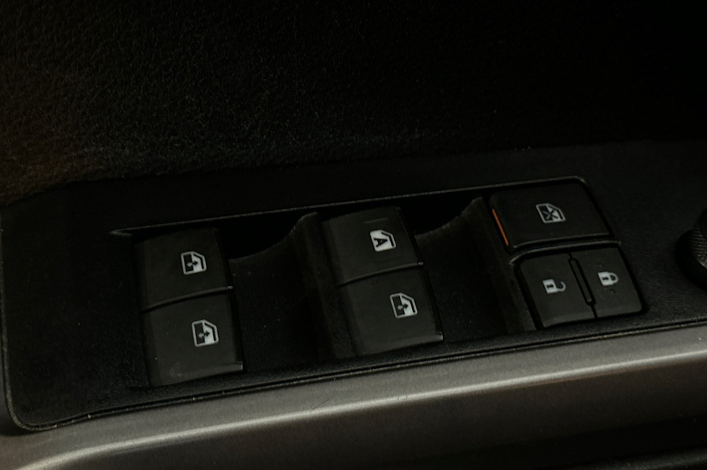 Thumbnail: 2023 Toyota Tacoma - 23