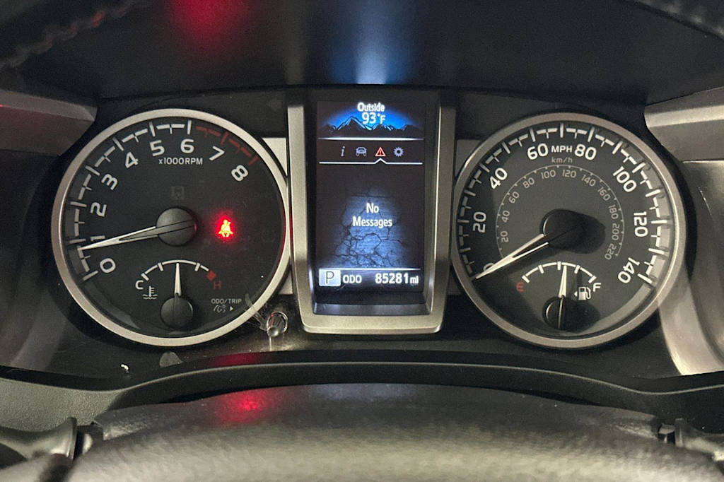Thumbnail: 2021 Toyota Tacoma - 31