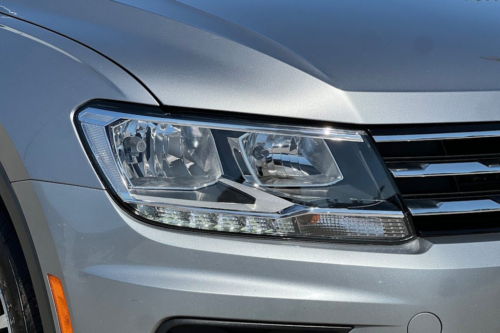 Thumbnail: 2020 Volkswagen Tiguan - 35