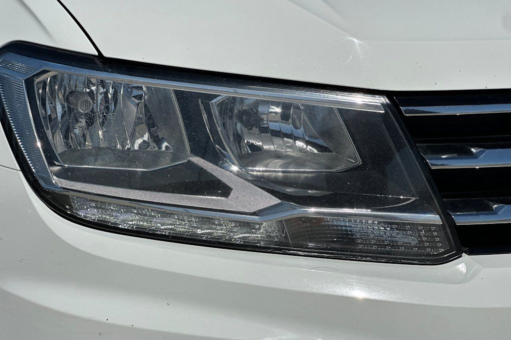 Thumbnail: 2020 Volkswagen Tiguan - 35