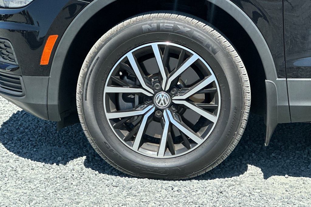 Thumbnail: 2021 Volkswagen Tiguan - 8