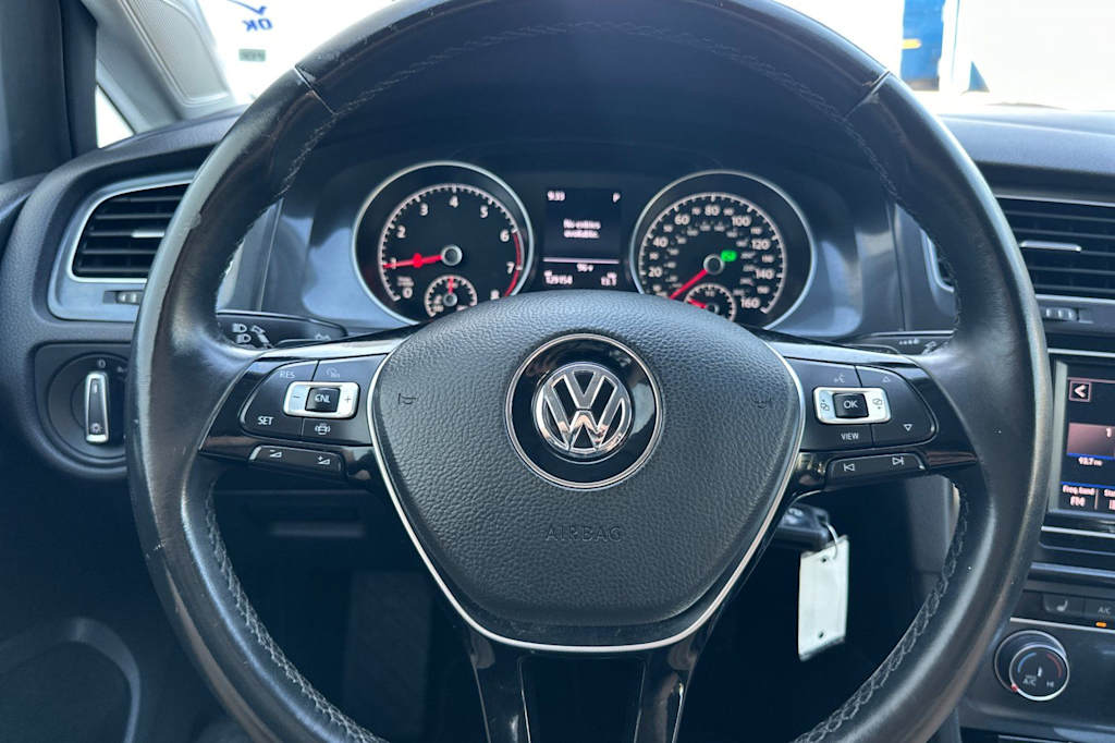 Thumbnail: 2019 Volkswagen Golf - 14