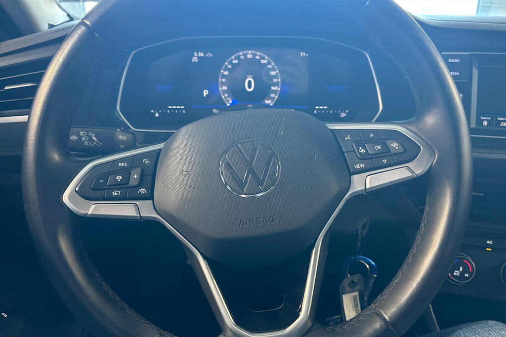 Thumbnail: 2024 Volkswagen Jetta - 25