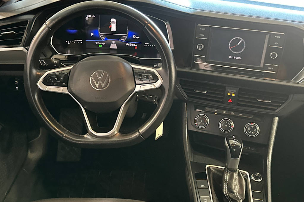 Thumbnail: 2024 Volkswagen Jetta - 11