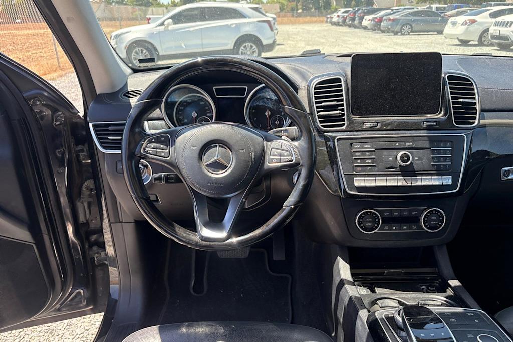 Thumbnail: 2018 Mercedes-Benz GLS - 10