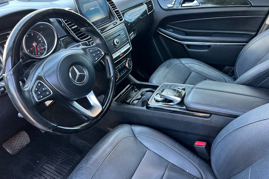 Thumbnail: 2018 Mercedes-Benz GLS - 9