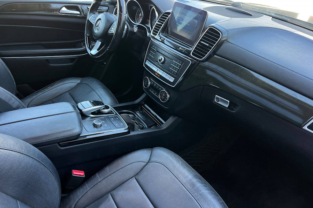 Thumbnail: 2018 Mercedes-Benz GLS - 13