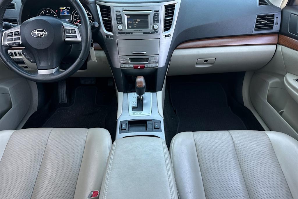 2014 Subaru Outback Limited 2