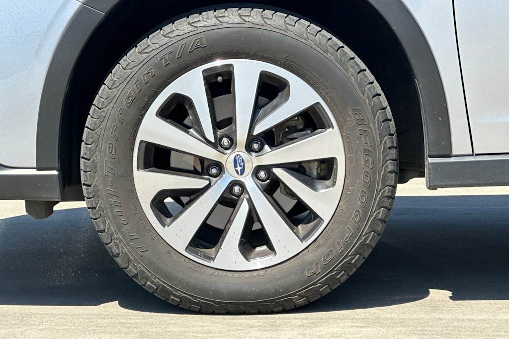 Thumbnail: 2020 Subaru Outback - 8