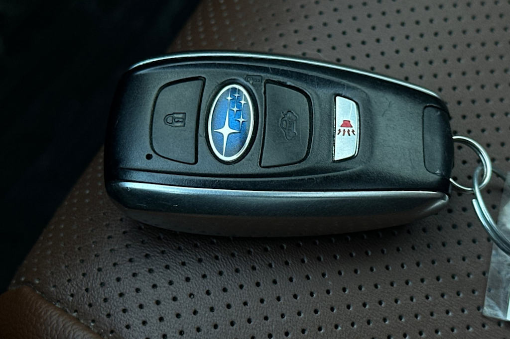 Thumbnail: 2022 Subaru Outback - 17