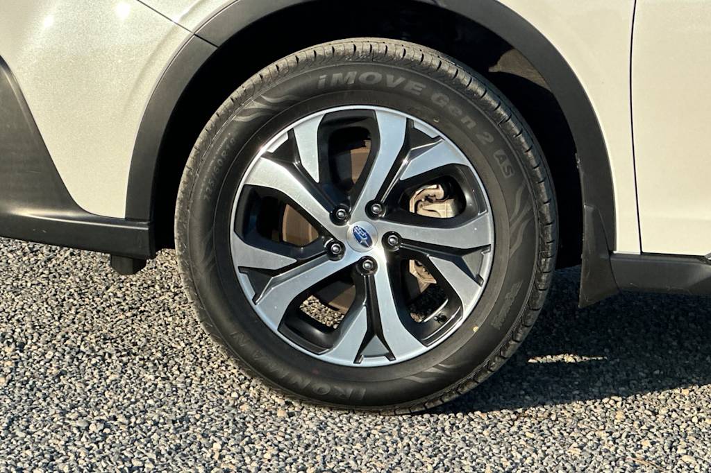 Thumbnail: 2022 Subaru Outback - 8