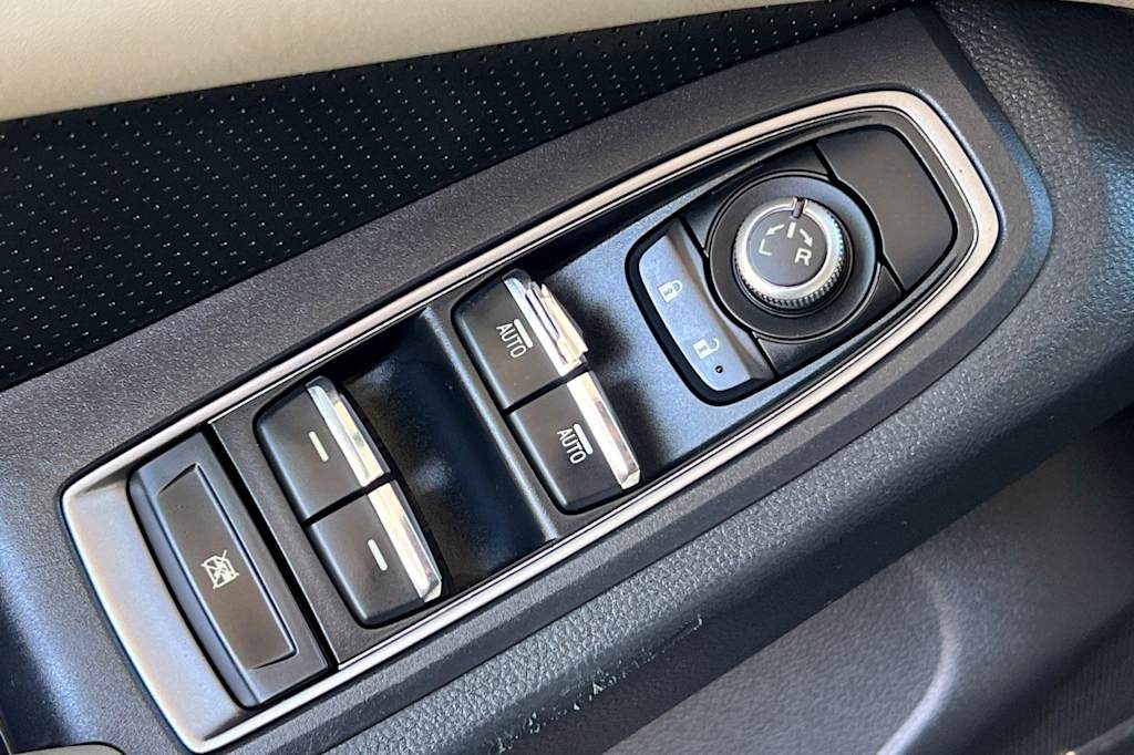 Thumbnail: 2020 Subaru Ascent - 22