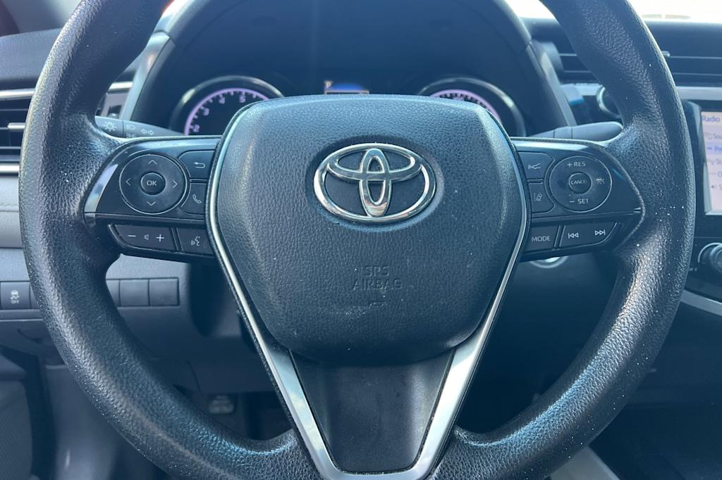 Thumbnail: 2018 Toyota Camry - 28