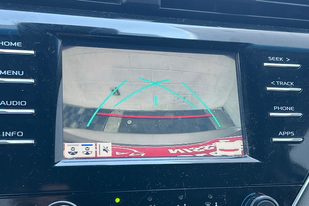 Thumbnail: 2018 Toyota Camry - 25