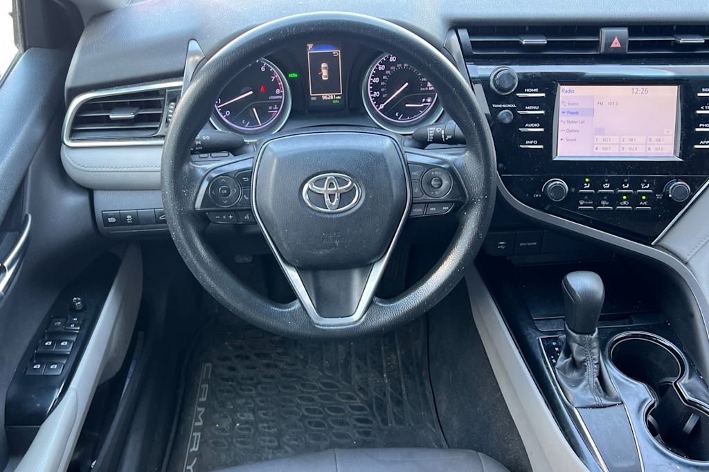 Thumbnail: 2018 Toyota Camry - 12