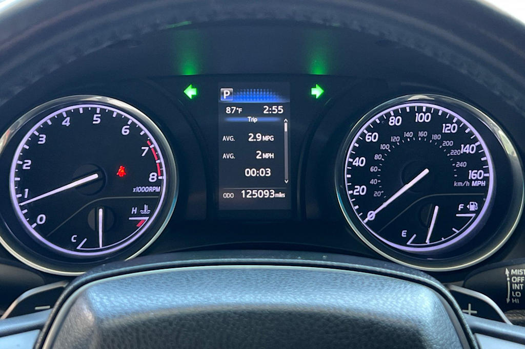 Thumbnail: 2019 Toyota Camry - 29