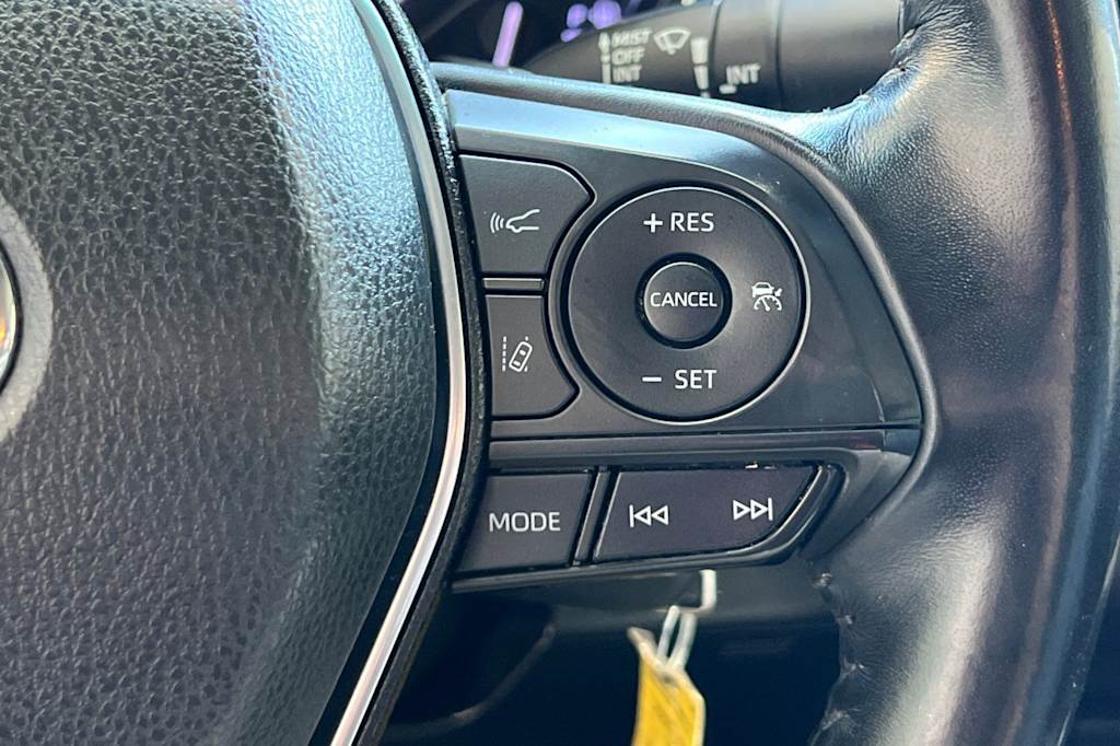 Thumbnail: 2019 Toyota Camry - 27